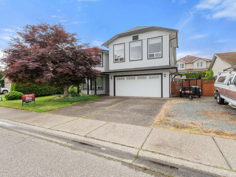 7285 Meadowlark Street, Chilliwack, BC, V2R 2X1
