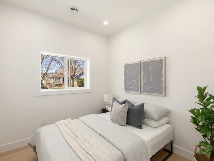 1-3506 E Pender Street, Vancouver, BC, V5K 2E3 - 18