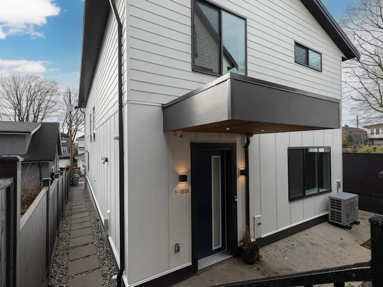 1-3506 E Pender Street, Vancouver, BC, V5K 2E3 - 27