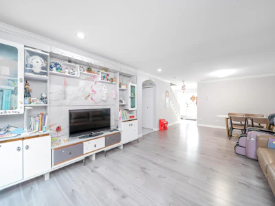 2-8491 Blundell Road - 5