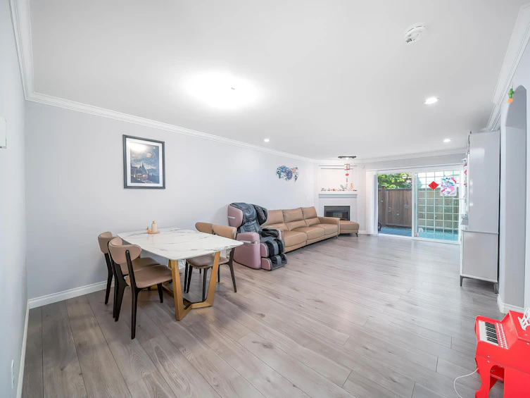 2-8491 Blundell Road, Richmond, BC, V6Y 1K2 - 9