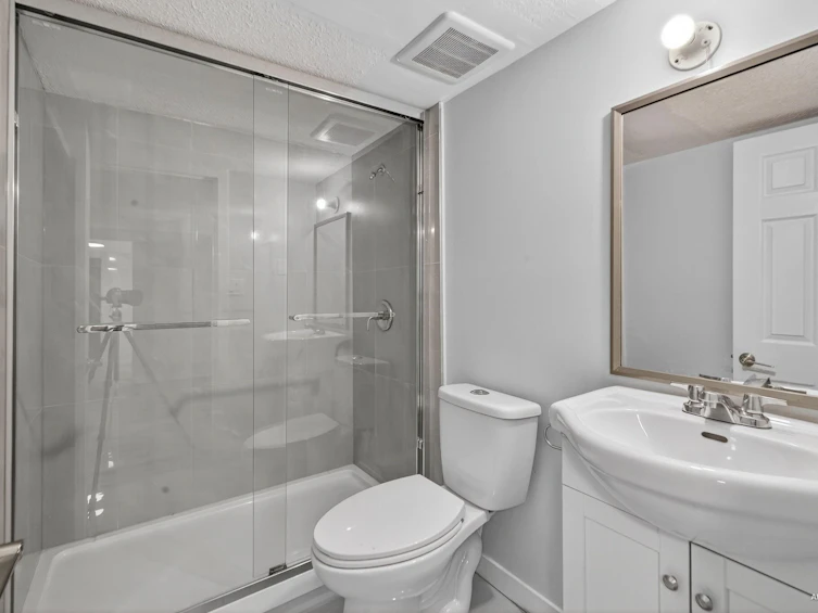 7561 Angus Drive, Vancouver, BC, V6P 5K1 - 26