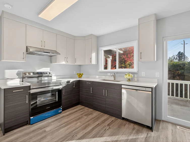 7561 Angus Drive, Vancouver, BC, V6P 5K1 - 12