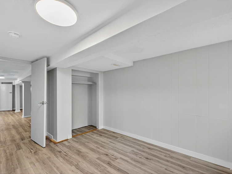 7561 Angus Drive, Vancouver, BC, V6P 5K1 - 25