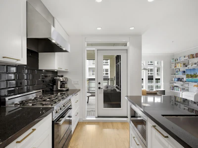 308-168 E 35th Avenue - 5