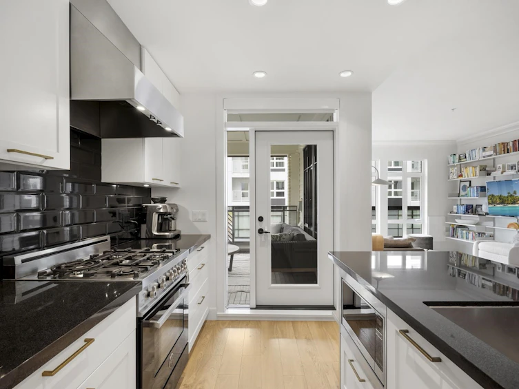 308-168 E 35th Avenue, Vancouver, BC, V5W 1A6 - 5