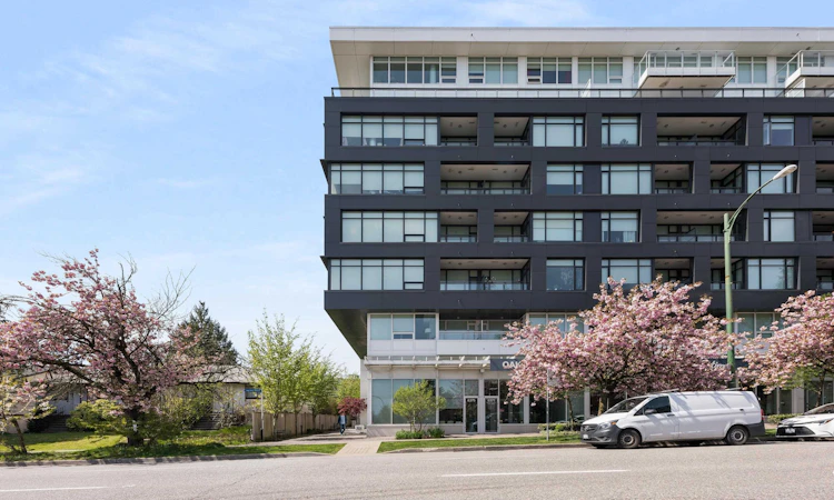 205-6383 Cambie Street