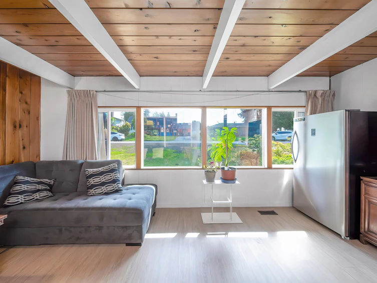 4067 Sefton Street, Port Coquitlam, BC, V3B 3S5 - 9