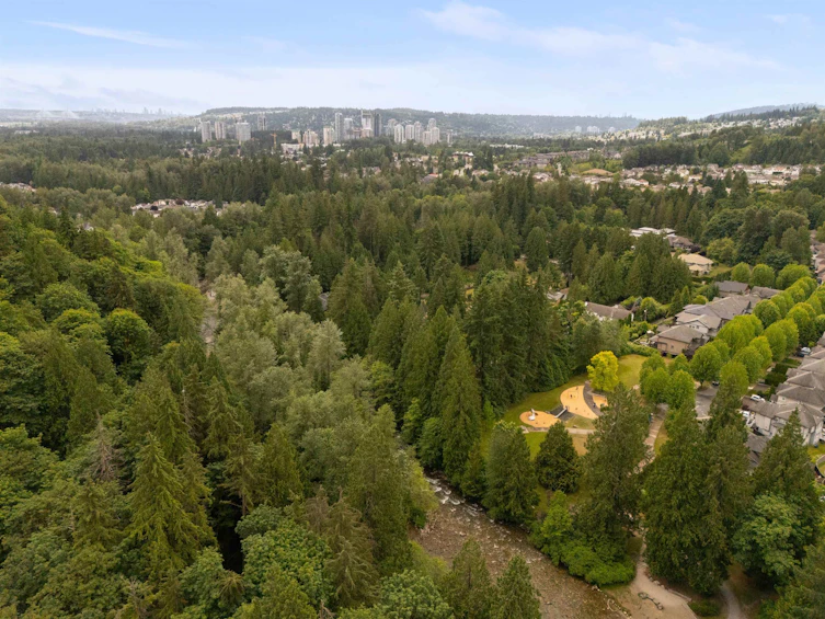 3350 Thor Court, Coquitlam, BC, V3E 3A7 - 36