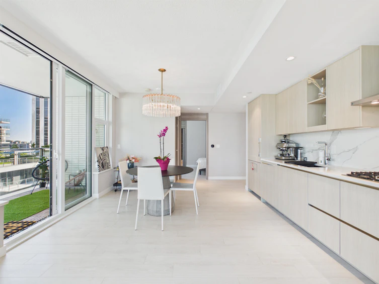 837-3328 No. 3 Road, Richmond, BC, V6X 0X1 - 7