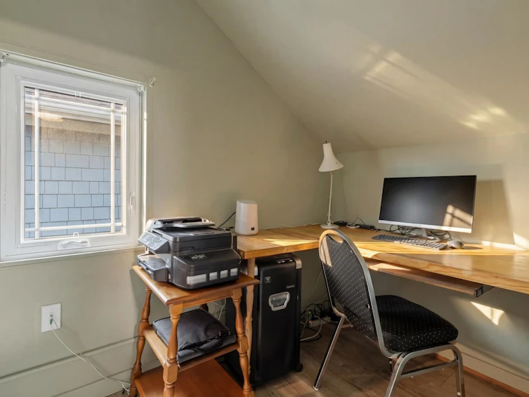 2273 E 2nd Avenue, Vancouver, BC, V5N 1G1 - 20
