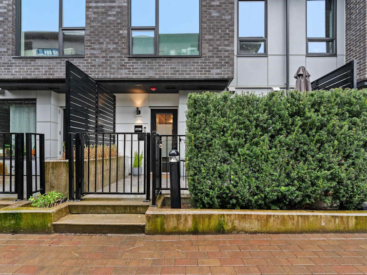 2726 Spring Street, Port Moody, BC, V3H 0K7 - 31