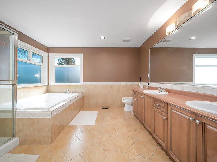 15959 110a Avenue, Surrey, BC, V4N 4Y2 - 24