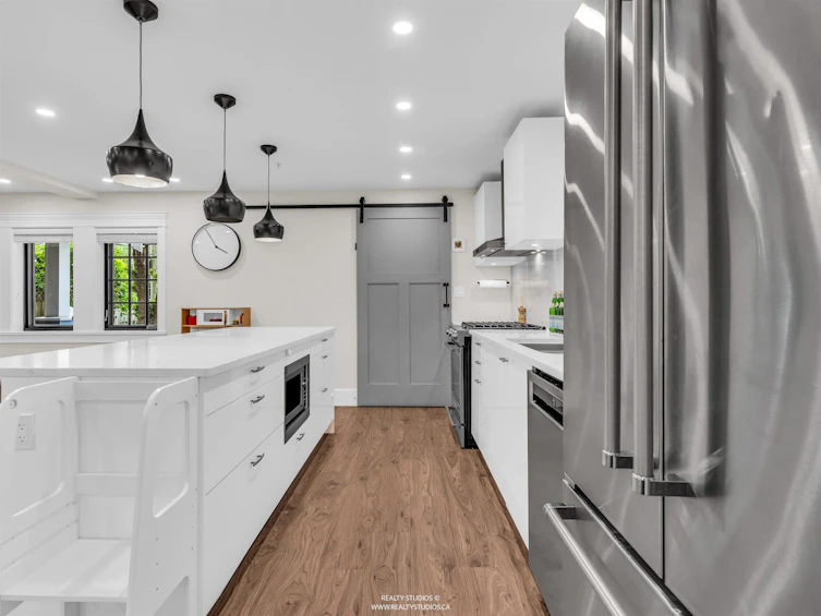 436 Lakewood Drive, Vancouver, BC, V5L 4L7 - 10