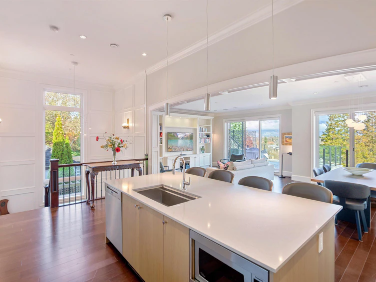 4578 Puget Drive, Vancouver, BC, V6L 2V8 - 6