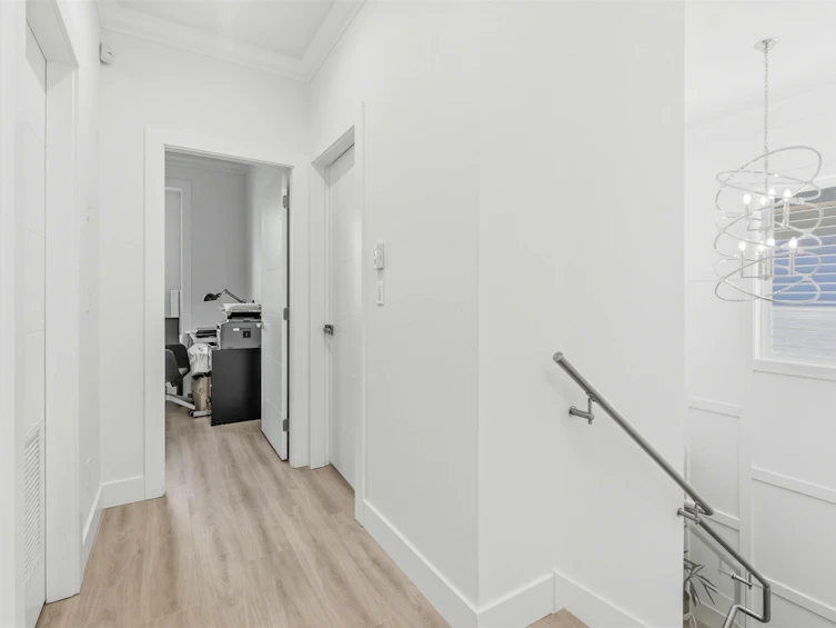 5961 128 Street, Surrey, BC, V3X 1T4 - 31