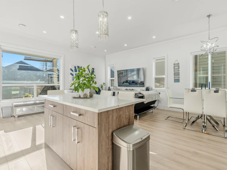 5961 128 Street, Surrey, BC, V3X 1T4 - 9