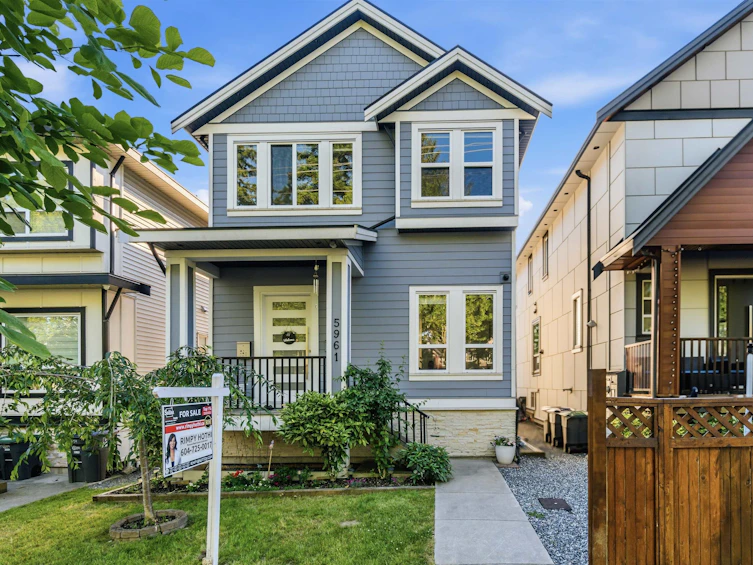 5961 128 Street, Surrey, BC, V3X 1T4