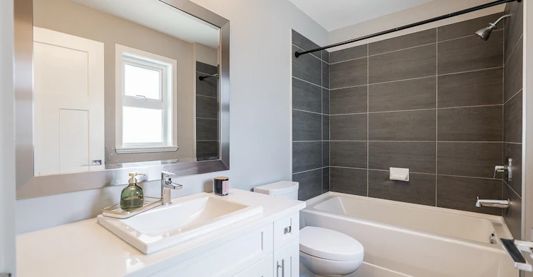 15708 Mountain View Drive, Surrey, BC, V3Z 0C6 - 5