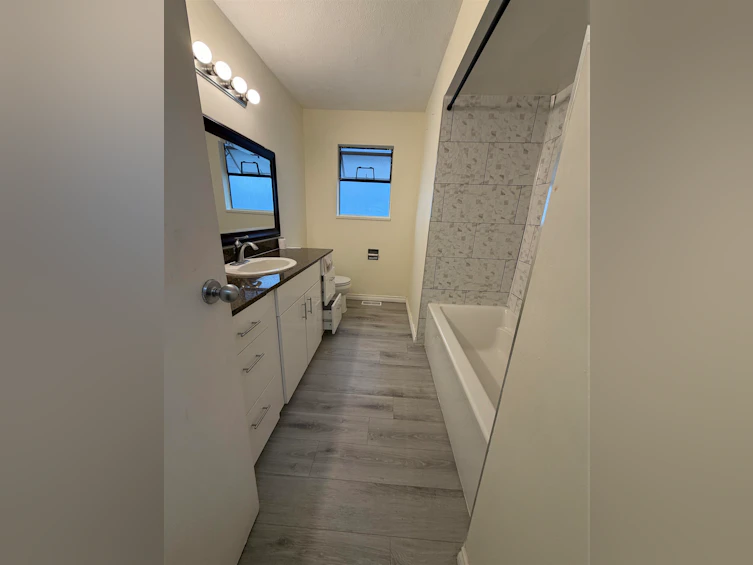 5794 Lanark Street, Vancouver, BC, V5P 2Y5 - 13