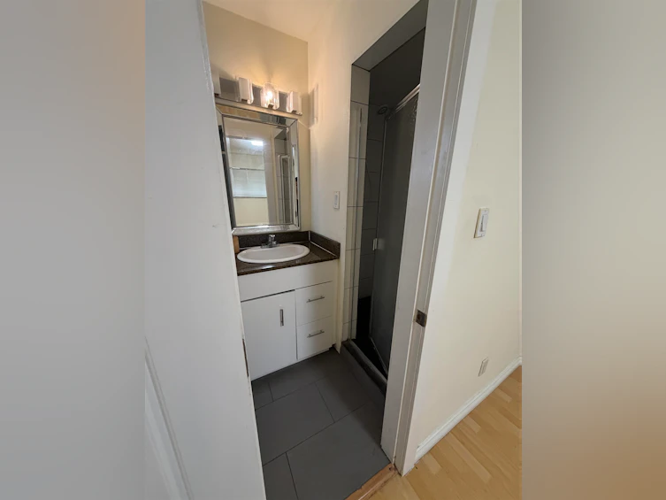 5794 Lanark Street, Vancouver, BC, V5P 2Y5 - 10