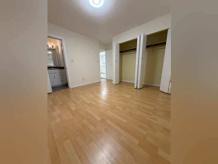 5794 Lanark Street, Vancouver, BC, V5P 2Y5 - 9