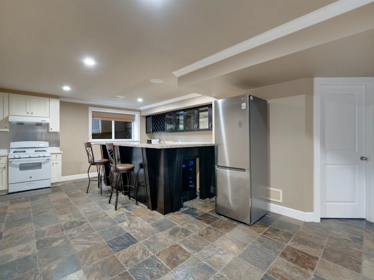 3928 159 Street, Surrey, BC, V3Z 0Y3 - 34