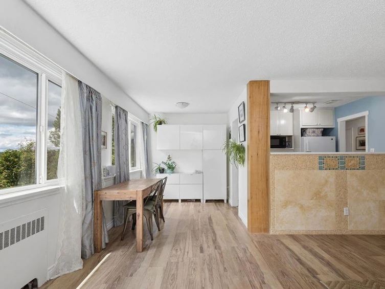 207-2494 Cornwall Avenue, Vancouver, BC, V6K 1B8 - 5