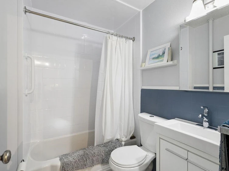 207-2494 Cornwall Avenue, Vancouver, BC, V6K 1B8 - 10