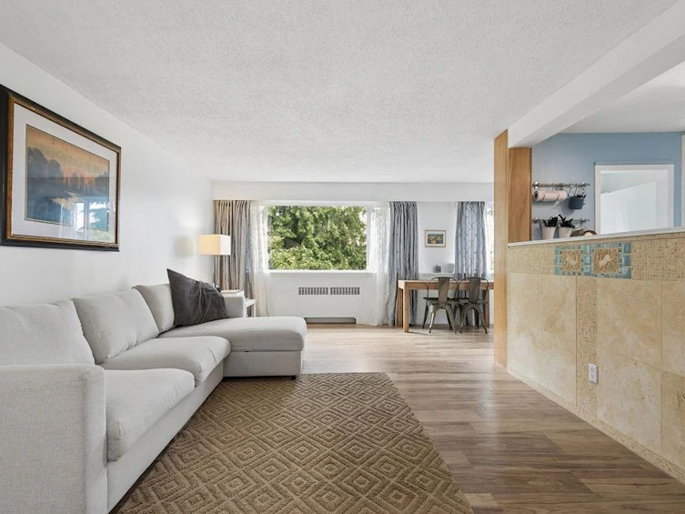 207-2494 Cornwall Avenue, Vancouver, BC, V6K 1B8
