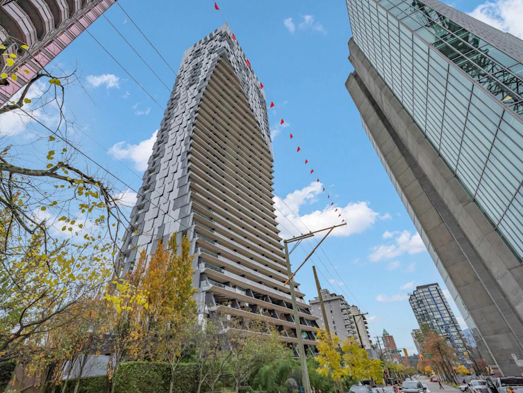 804-1568 Alberni Street, Vancouver, BC, V6G 0E3 - 2