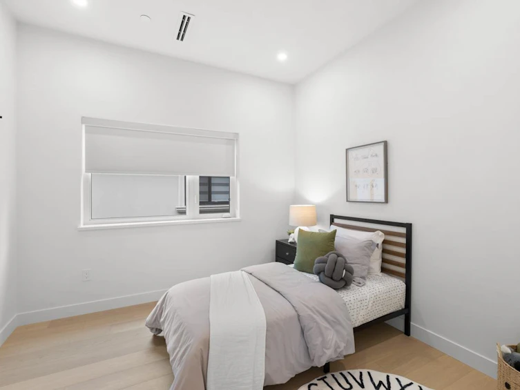 1-727 E 31st Avenue, Vancouver, BC, V5V 2W9 - 27
