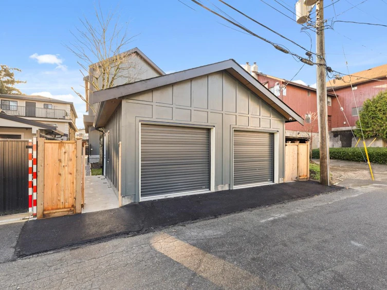 1-727 E 31st Avenue, Vancouver, BC, V5V 2W9 - 34