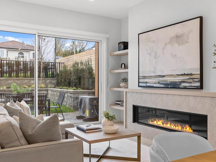 1-727 E 31st Avenue, Vancouver, BC, V5V 2W9 - 8
