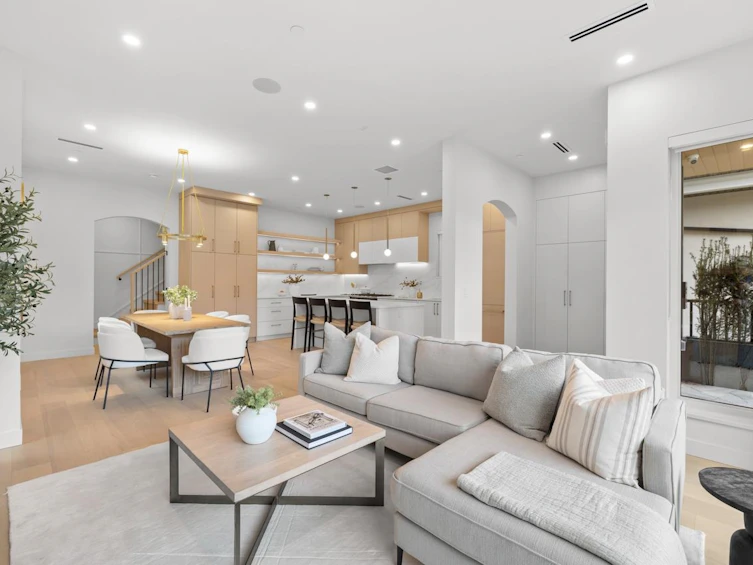 1-727 E 31st Avenue, Vancouver, BC, V5V 2W9 - 5