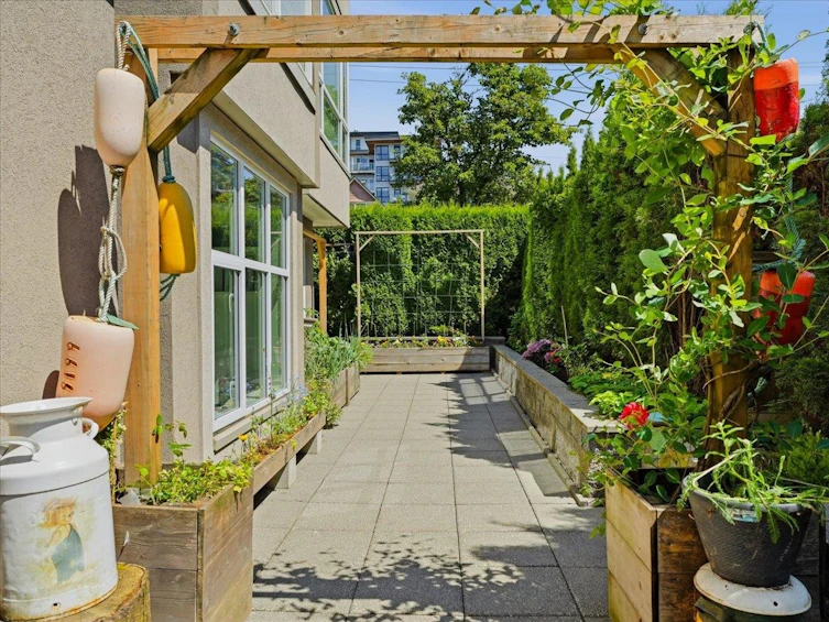 112-155 E 3rd Street, North Vancouver, BC, V7L 1E5 - 4
