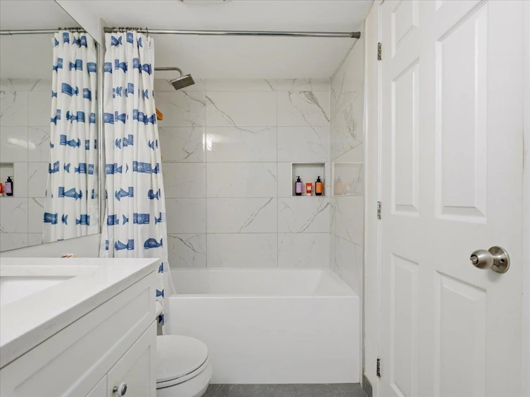 112-155 E 3rd Street, North Vancouver, BC, V7L 1E5 - 33