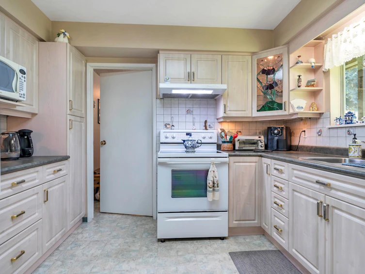 23463 Dogwood Avenue, Maple Ridge, BC, V2X 4S4 - 35