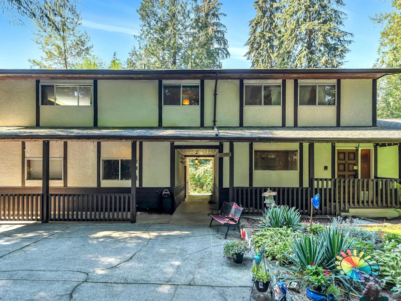 23463 Dogwood Avenue, Maple Ridge BC V2X 4S4