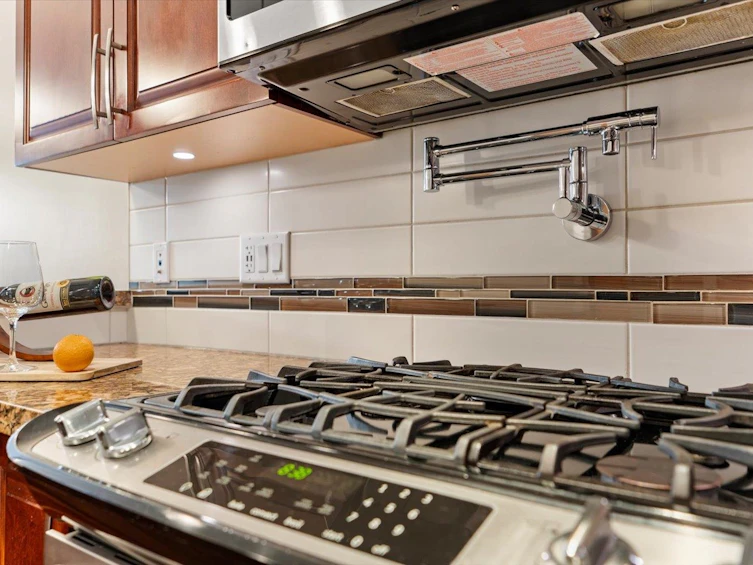 401-8157 207 Street, Langley, BC, V2Y 0V4 - 9