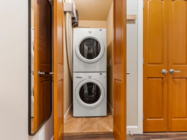 401-8157 207 Street, Langley, BC, V2Y 0V4 - 24