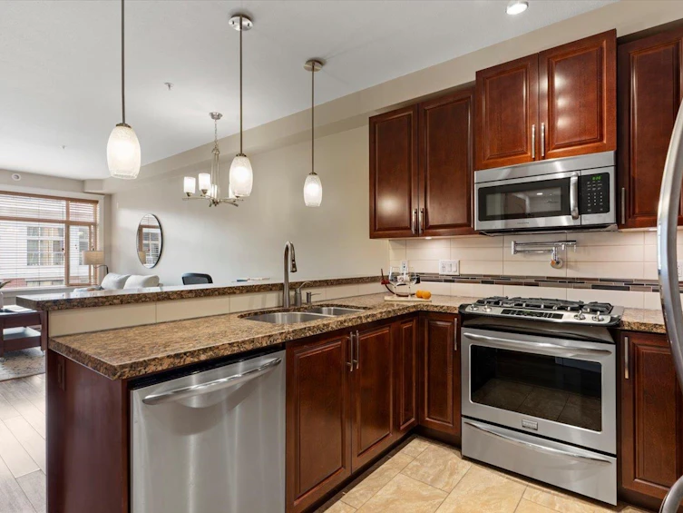 401-8157 207 Street, Langley, BC, V2Y 0V4 - 8
