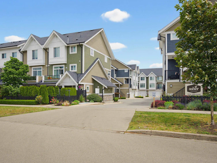 22-7374 194a Street, Surrey, BC, V4N 6P8 - 40