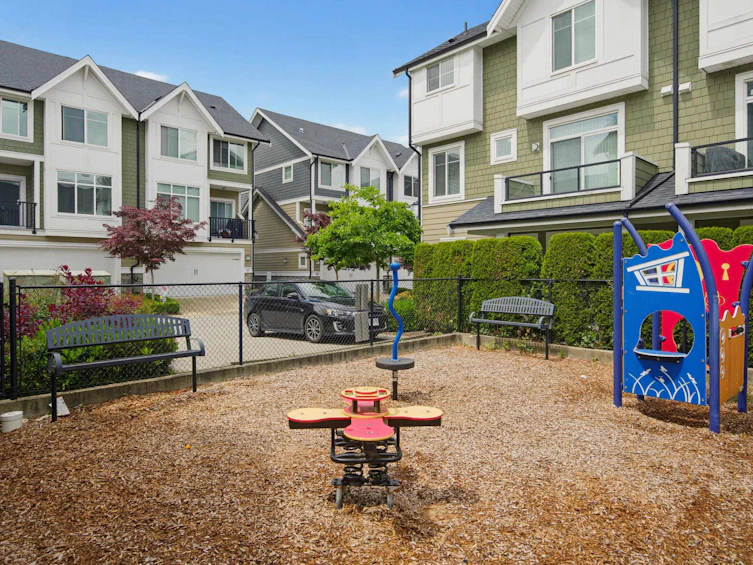 22-7374 194a Street, Surrey, BC, V4N 6P8 - 37