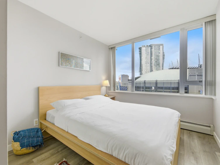 903-688 Abbott Street, Vancouver, BC, V6B 0B9 - 14