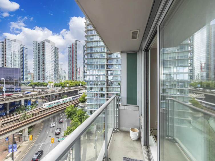 903-688 Abbott Street, Vancouver, BC, V6B 0B9 - 12