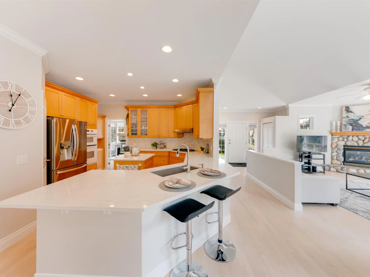 16330 Lincoln Woods Court, Surrey, BC, V3Z 0J8 - 14