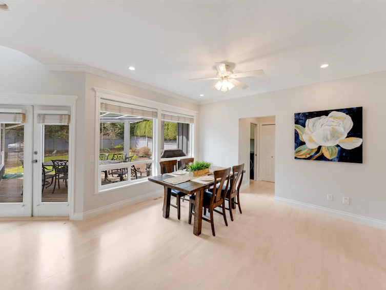 16330 Lincoln Woods Court, Surrey, BC, V3Z 0J8 - 16