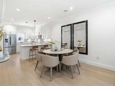 4-9340 General Currie Road - 5