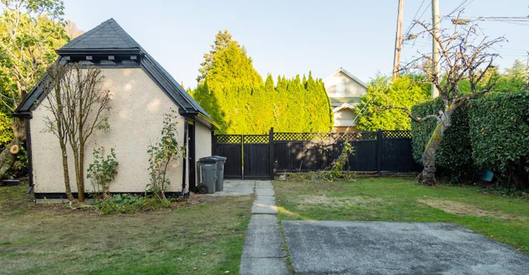 16th Arbutus Street, Vancouver, BC, V6J 3Z4 - 37